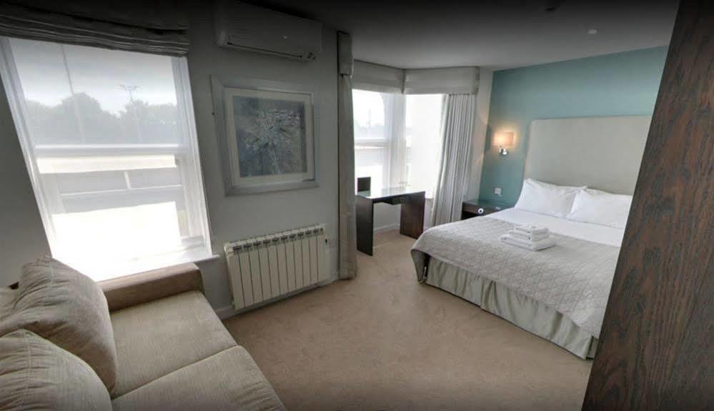Mccafferty'S Guesthouse Илфорд Экстерьер фото